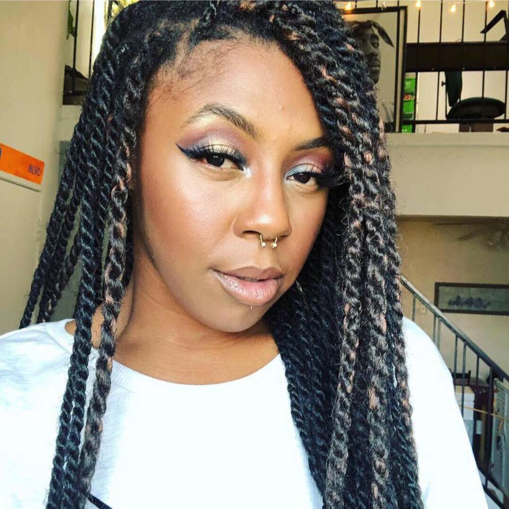 Meet your Posher, Elaine